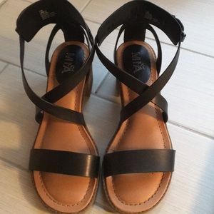 Black sandals